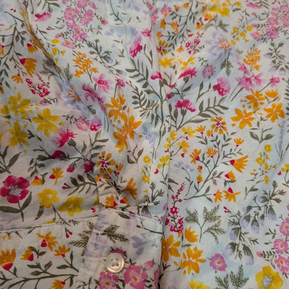 Old Navy Women's Floral Cropped Button-Down Shirt (XXL) - Picture 11 of 12